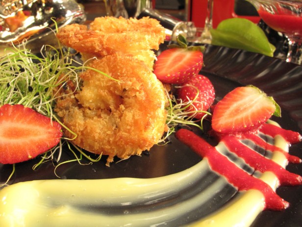 Panko Shrimp with Strawberry Aioli