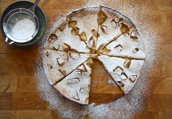 Baked Apple Gingerbread Pancake