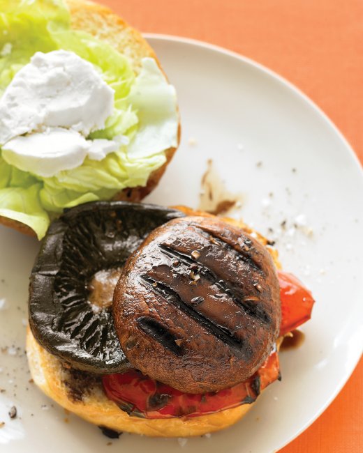 Balsamic Portobello Burgers with Bell Pepper and Goat Cheese