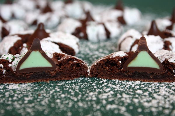 Chocolate Mint Kiss Crinkles