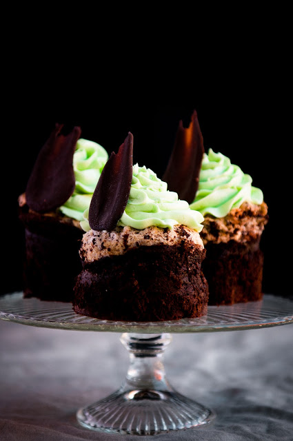 Basil, Hazelnut and Chocolate Cakelettes