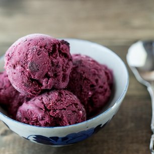Black Raspberry and Vanilla Bean Ice Cream