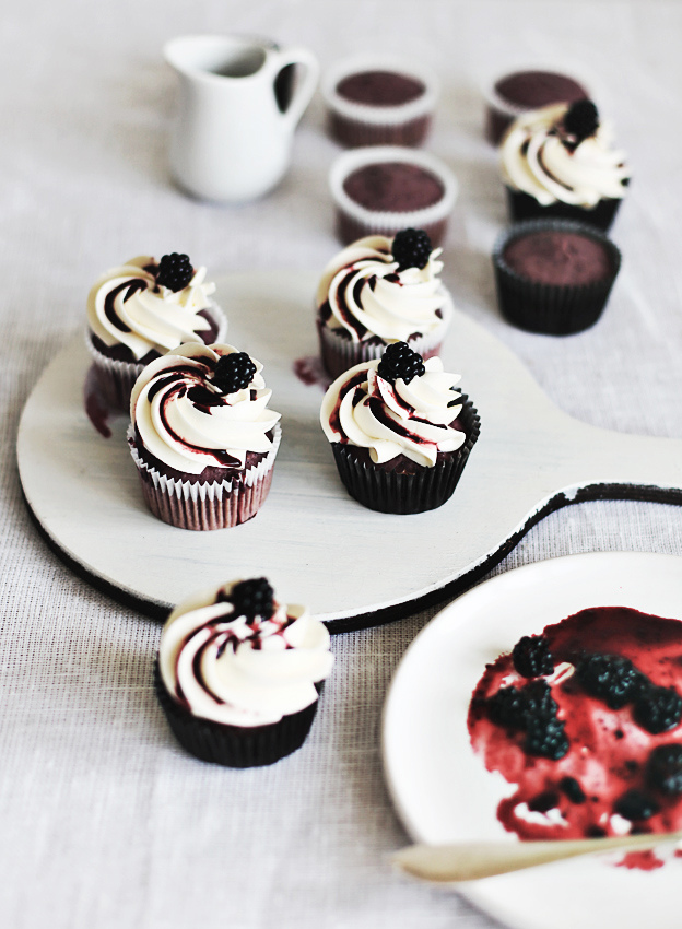 Blackberry Cupcakes